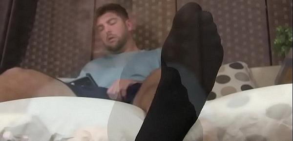  We love watching this hunk masturbating but also his feet